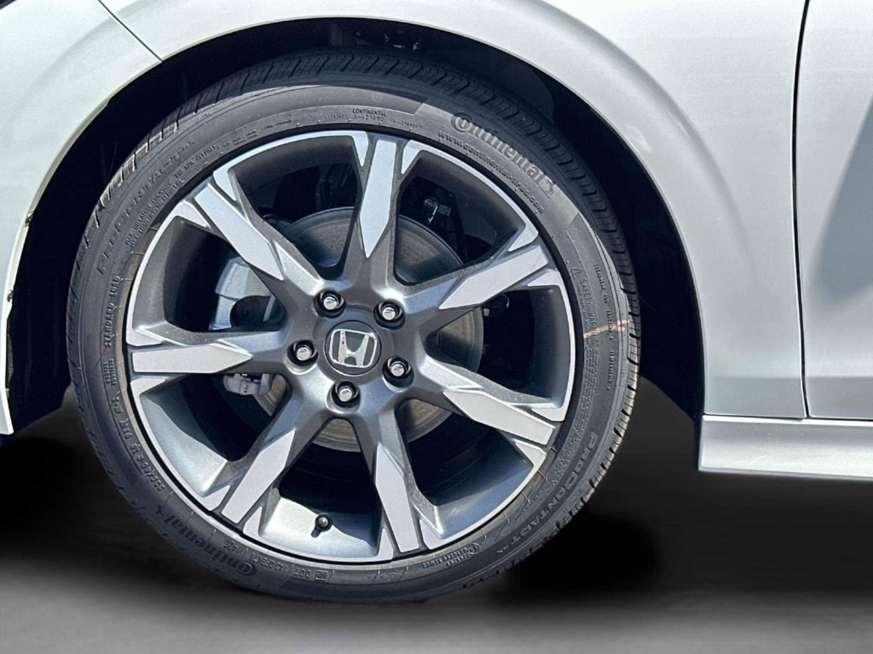 Certified 2026 Honda Civic Sport Touring image 31