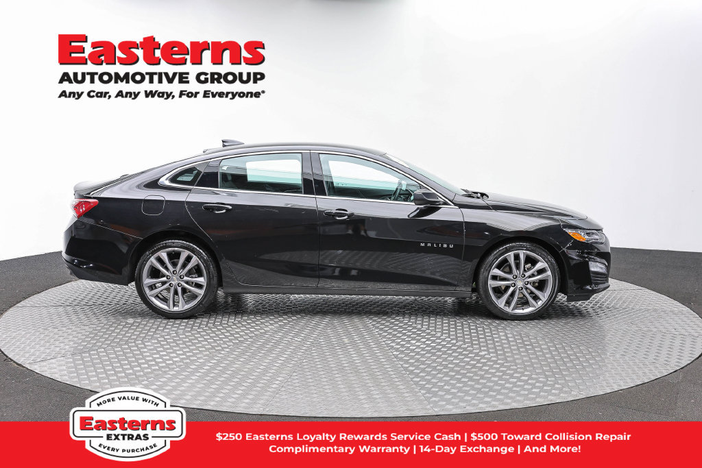 Used 2024 Chevrolet Malibu LT FWD image 5