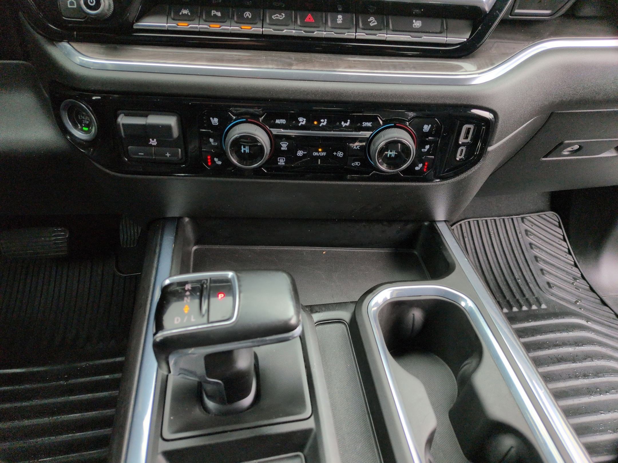 Used 2023 Chevrolet Silverado 1500 LTZ w/ LTZ Premium Package AWD/4WD image 13