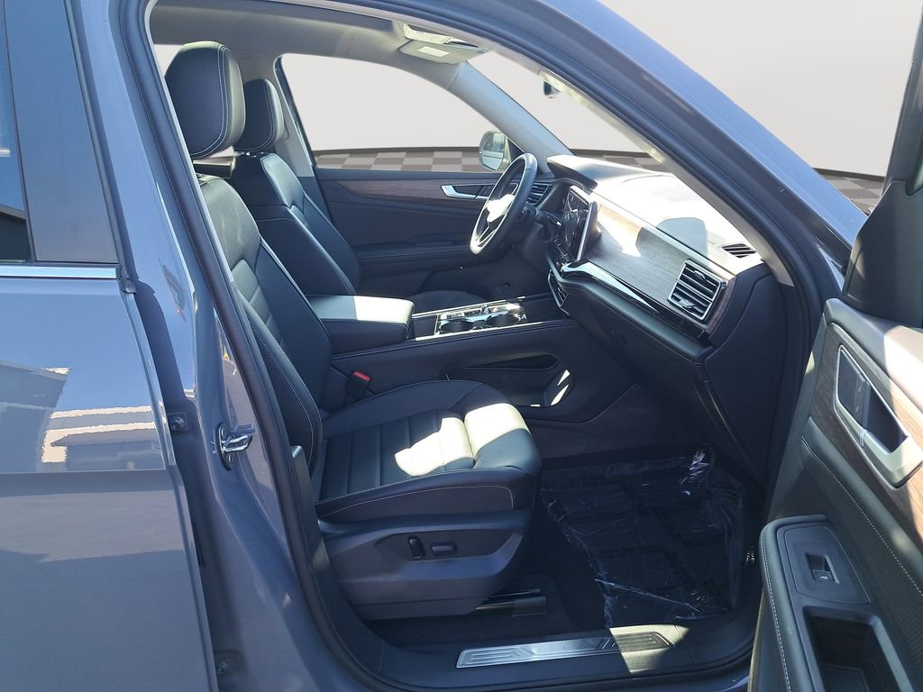New 2025 Volkswagen Atlas SEL AWD/4WD image 18