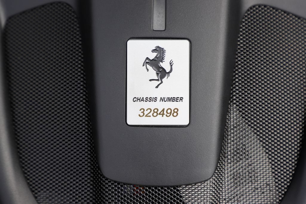 Certified 2026 Ferrari Roma Spider RWD image 18