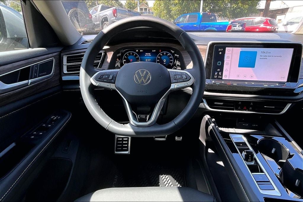 New 2026 Volkswagen Atlas SEL Premium R-Line AWD/4WD image 4