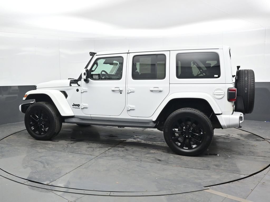Used 2021 Jeep Wrangler Unlimited Sahara image 9