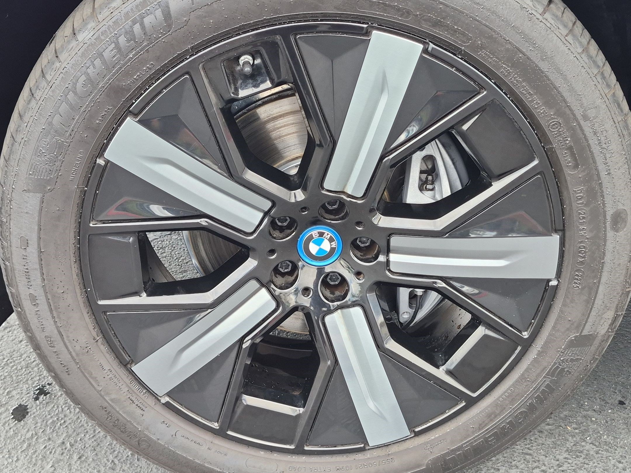 Certified 2024 BMW iX xDrive50 w/ Convenience Package AWD/4WD image 13