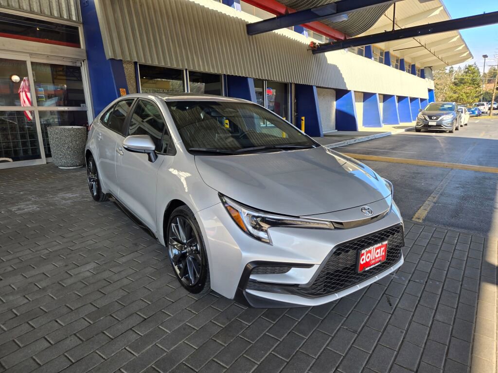 Used 2024 Toyota Corolla XSE image 3