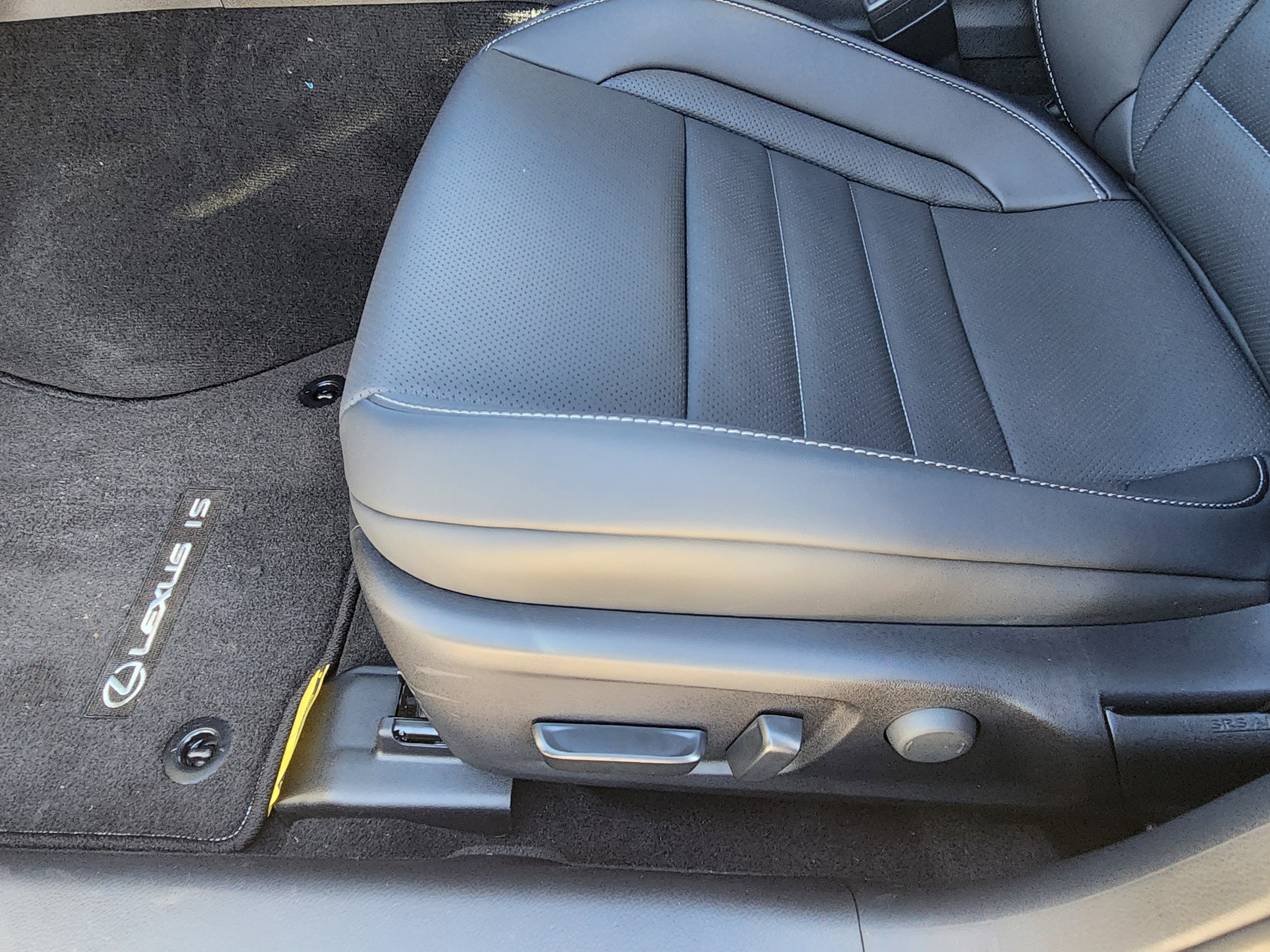 New 2025 Lexus IS 350 F Sport image 13