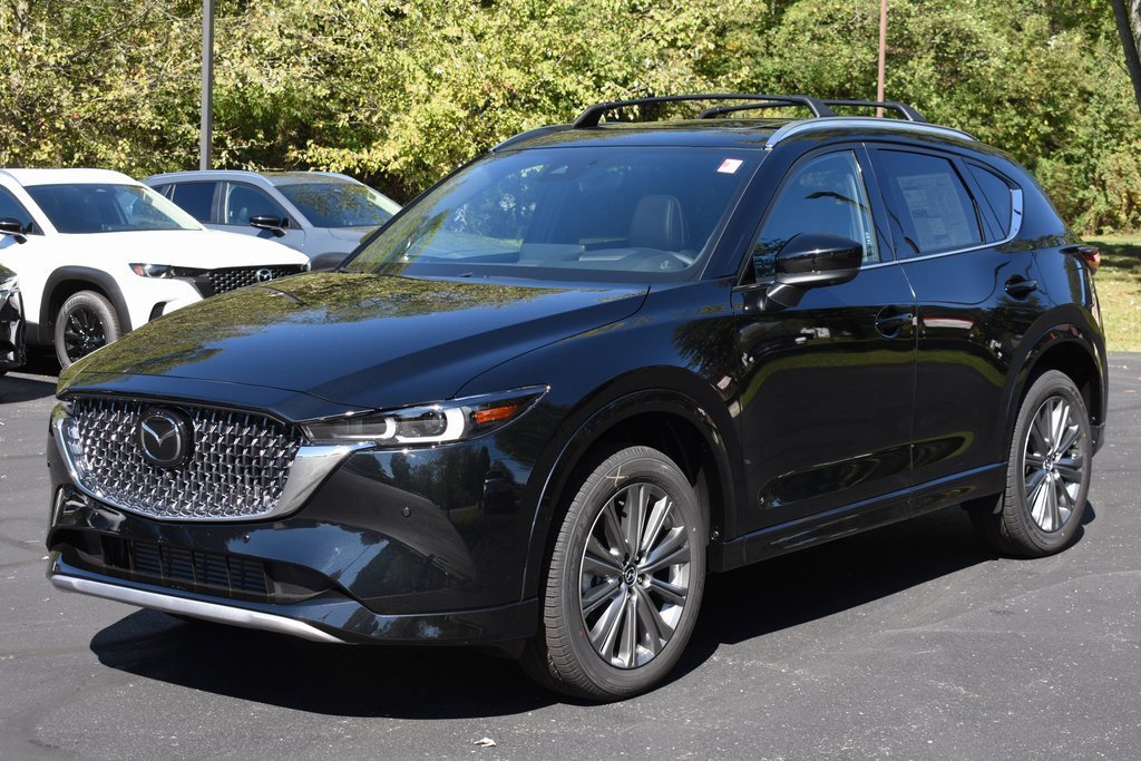 New 2025 MAZDA CX-5 Signature image 2