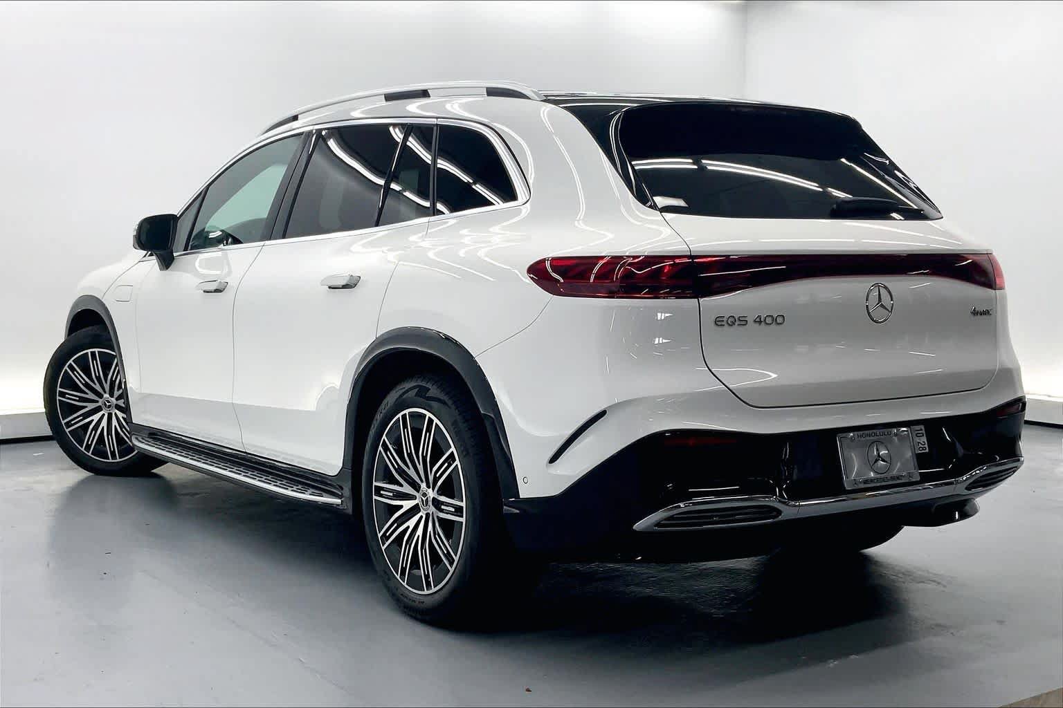 New 2027 Mercedes-Benz EQS 400 4MATIC SUV image 5