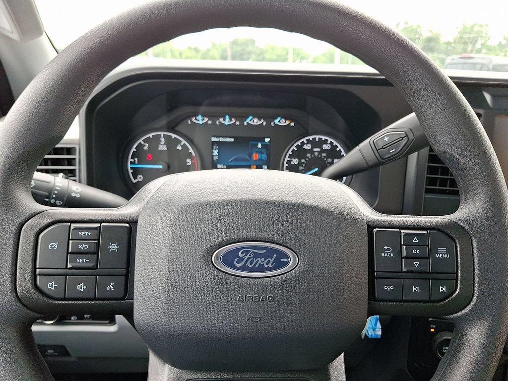 New 2025 Ford F350 XLT AWD/4WD image 10
