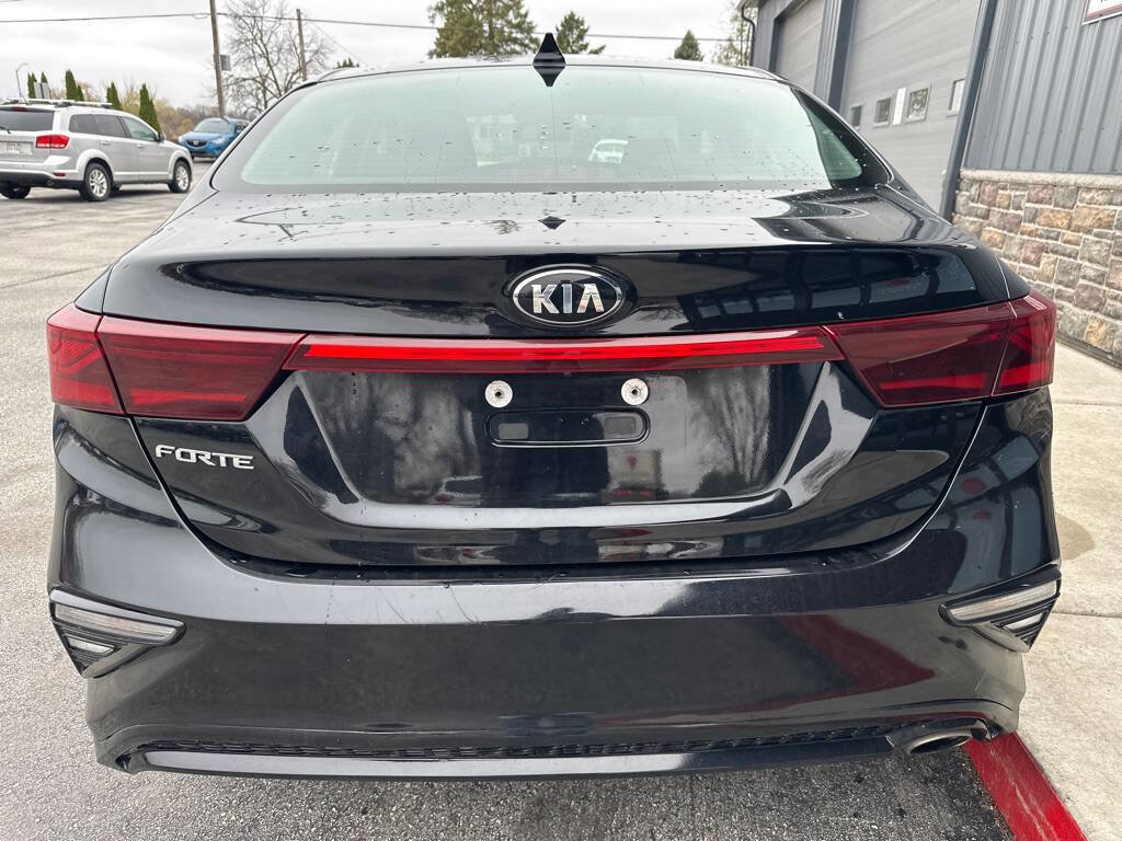 Used 2019 Kia Forte LXS image 4