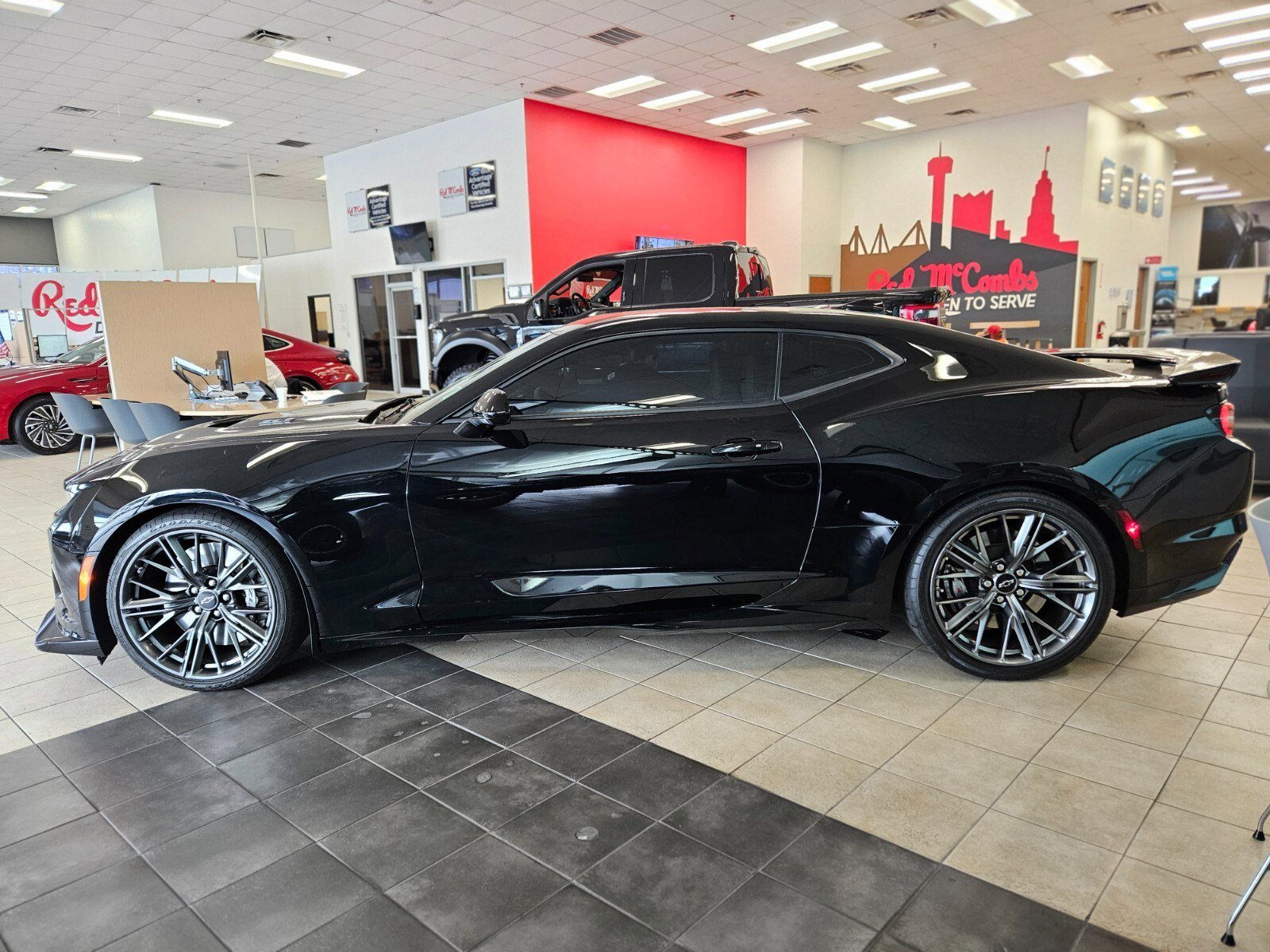 Used 2023 Chevrolet Camaro ZL1 image 6