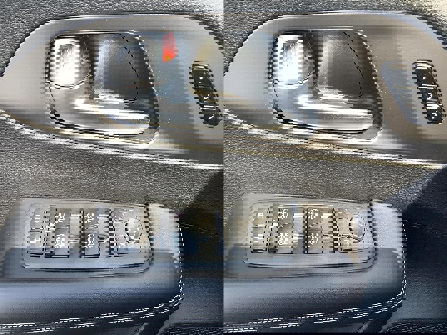 New 2026 Chrysler Pacifica Select image 12