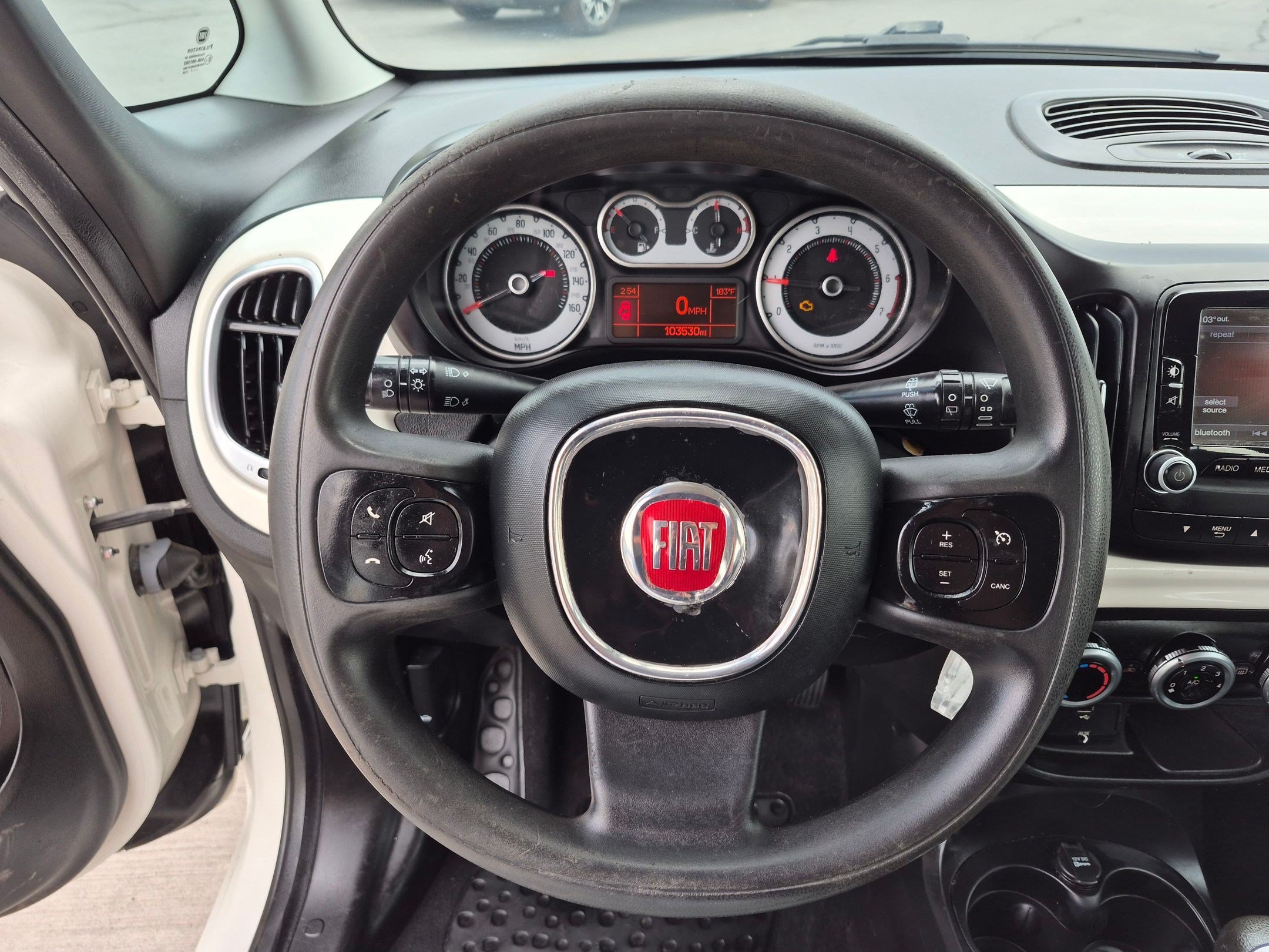 Used 2014 FIAT 500L Pop FWD image 18