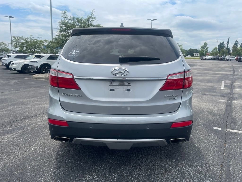 Used 2016 Hyundai Santa Fe Limited w/ Option Group 04 FWD image 6
