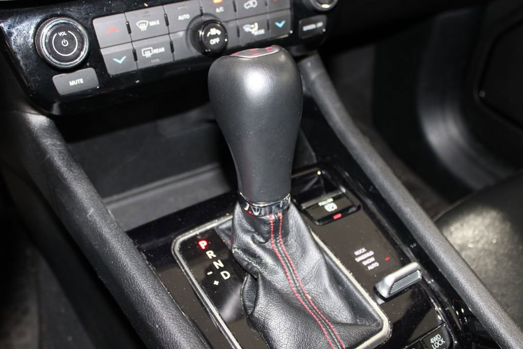 Used 2025 Jeep Compass Trailhawk w/ Trailer Tow Group image 27