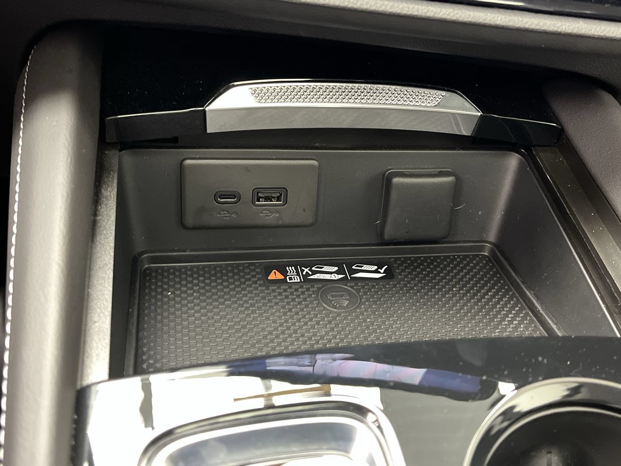 Used 2026 Buick Envision Sport Touring AWD/4WD image 23