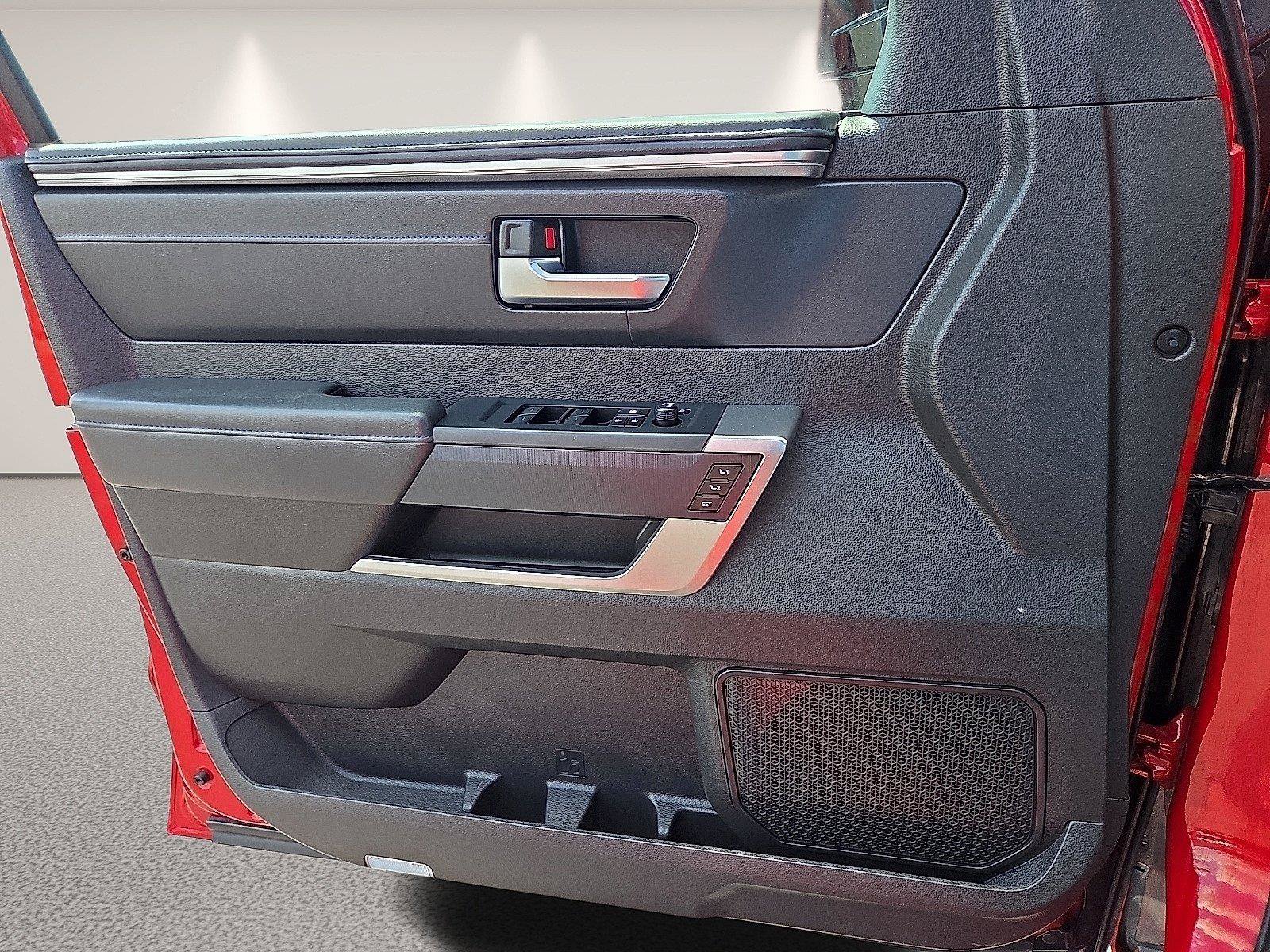 Used 2024 Toyota Sequoia Platinum AWD/4WD image 15