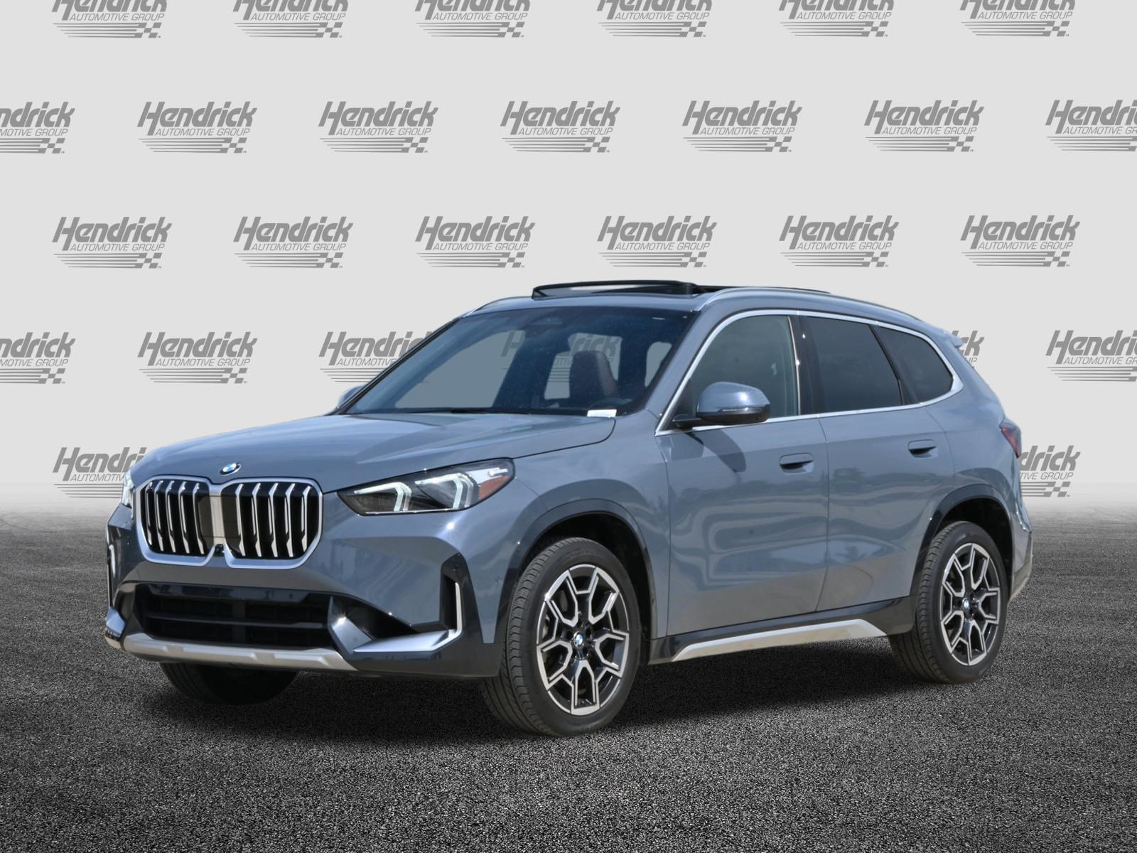 Used 2025 BMW X1 xDrive28i AWD/4WD image 5