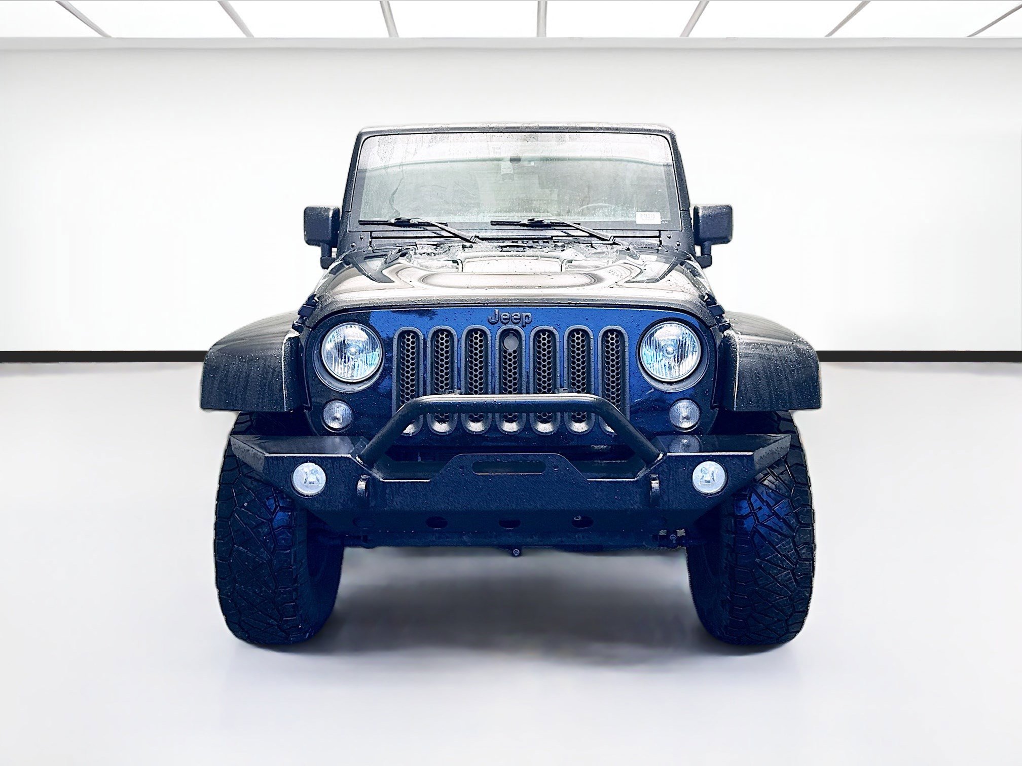 Used 2015 Jeep Wrangler Unlimited Sahara image 2