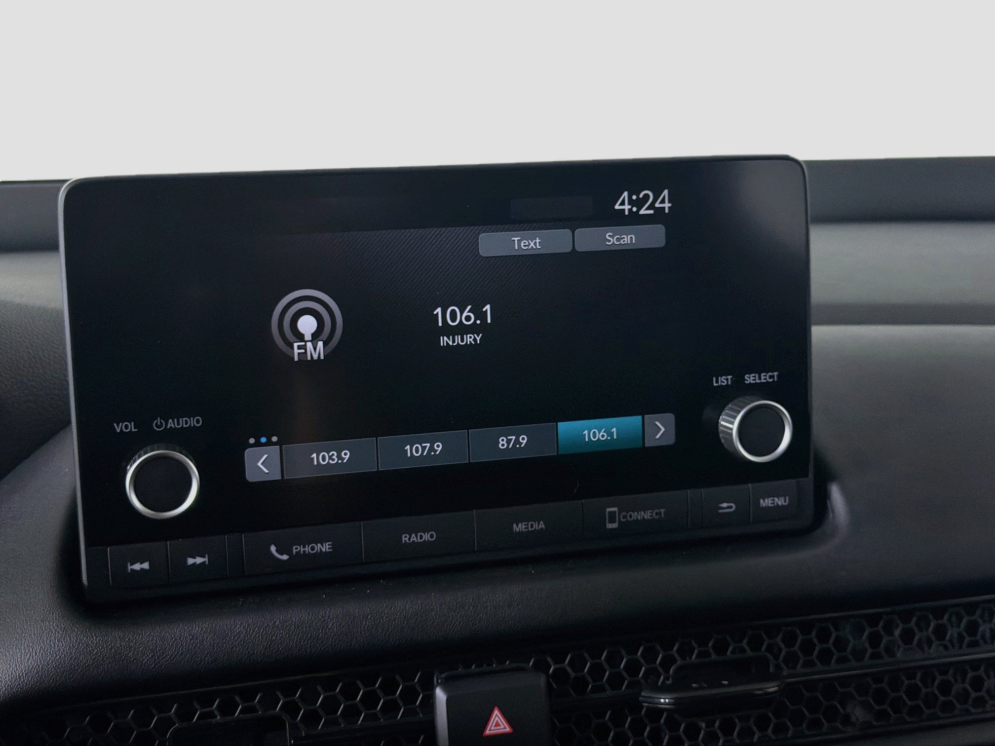Used 2024 Honda HR-V LX image 19