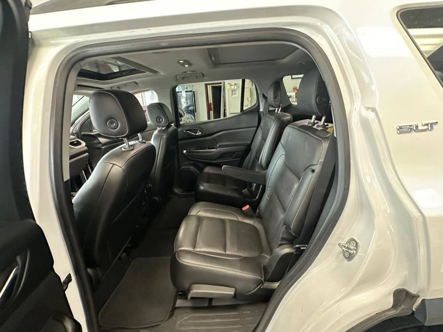 Used 2018 GMC Acadia SLT image 27