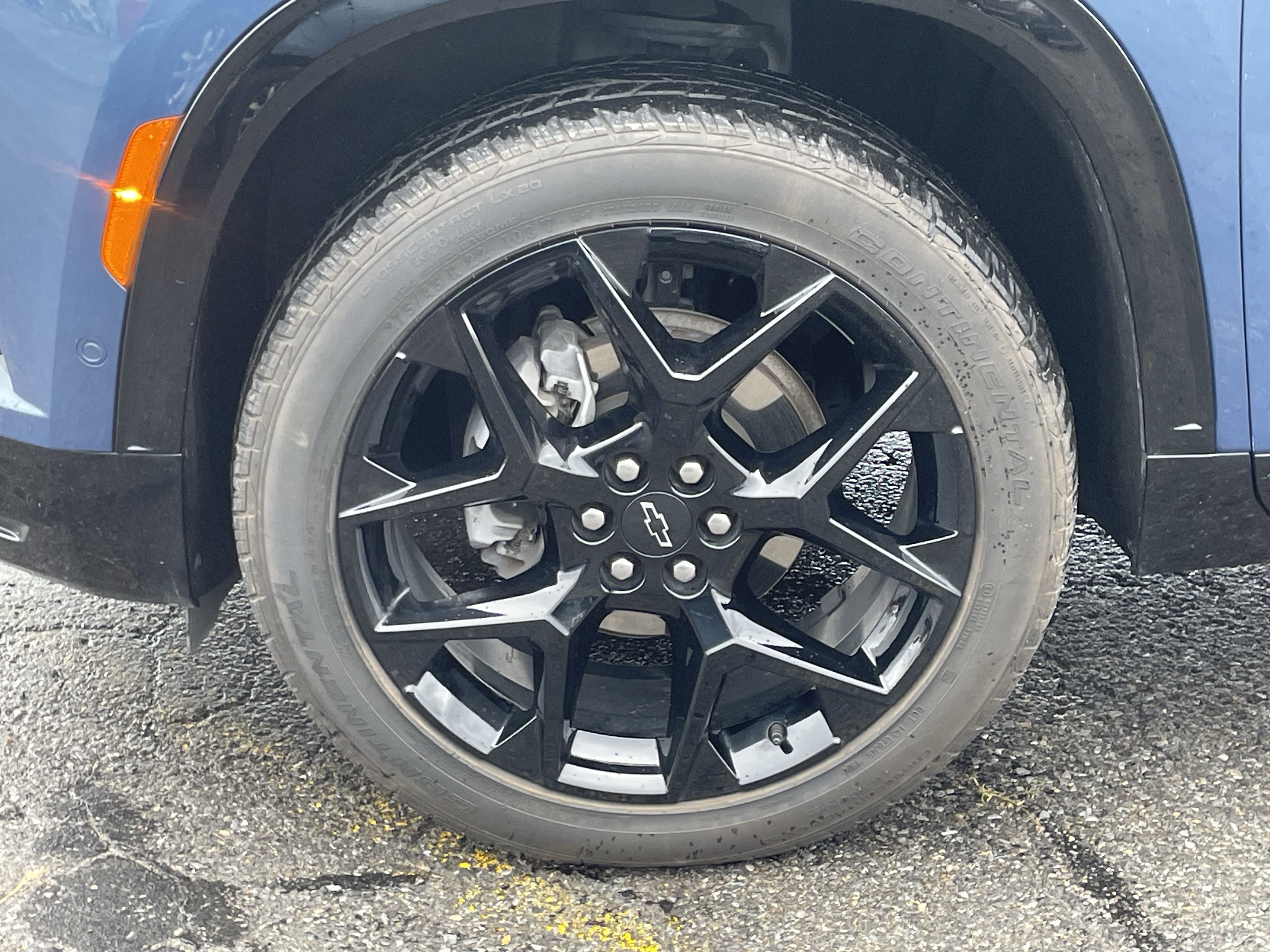 Used 2024 Chevrolet Traverse RS w/ LPO, Floor Liner Package image 11