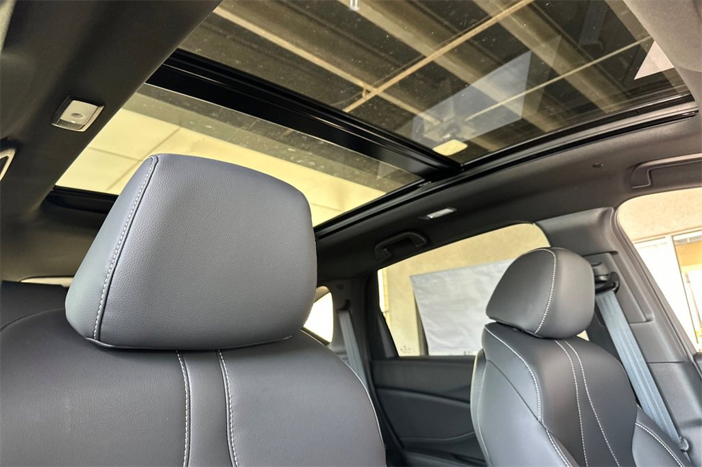New 2025 Acura RDX SH-AWD image 13
