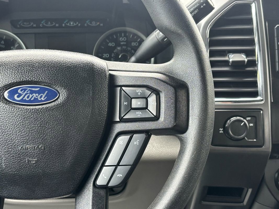 Used 2015 Ford F150 XLT w/ Trailer Tow Package image 40