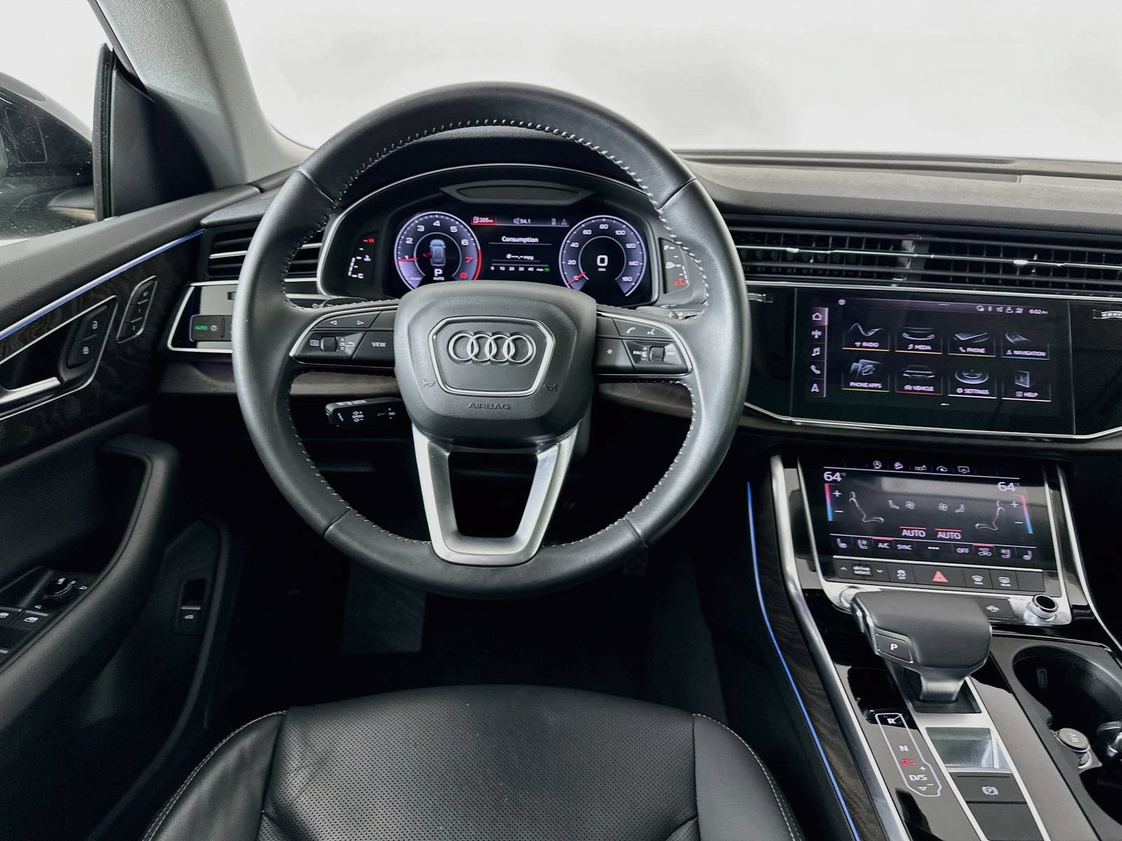 Used 2019 Audi Q8 Premium Plus AWD/4WD image 15