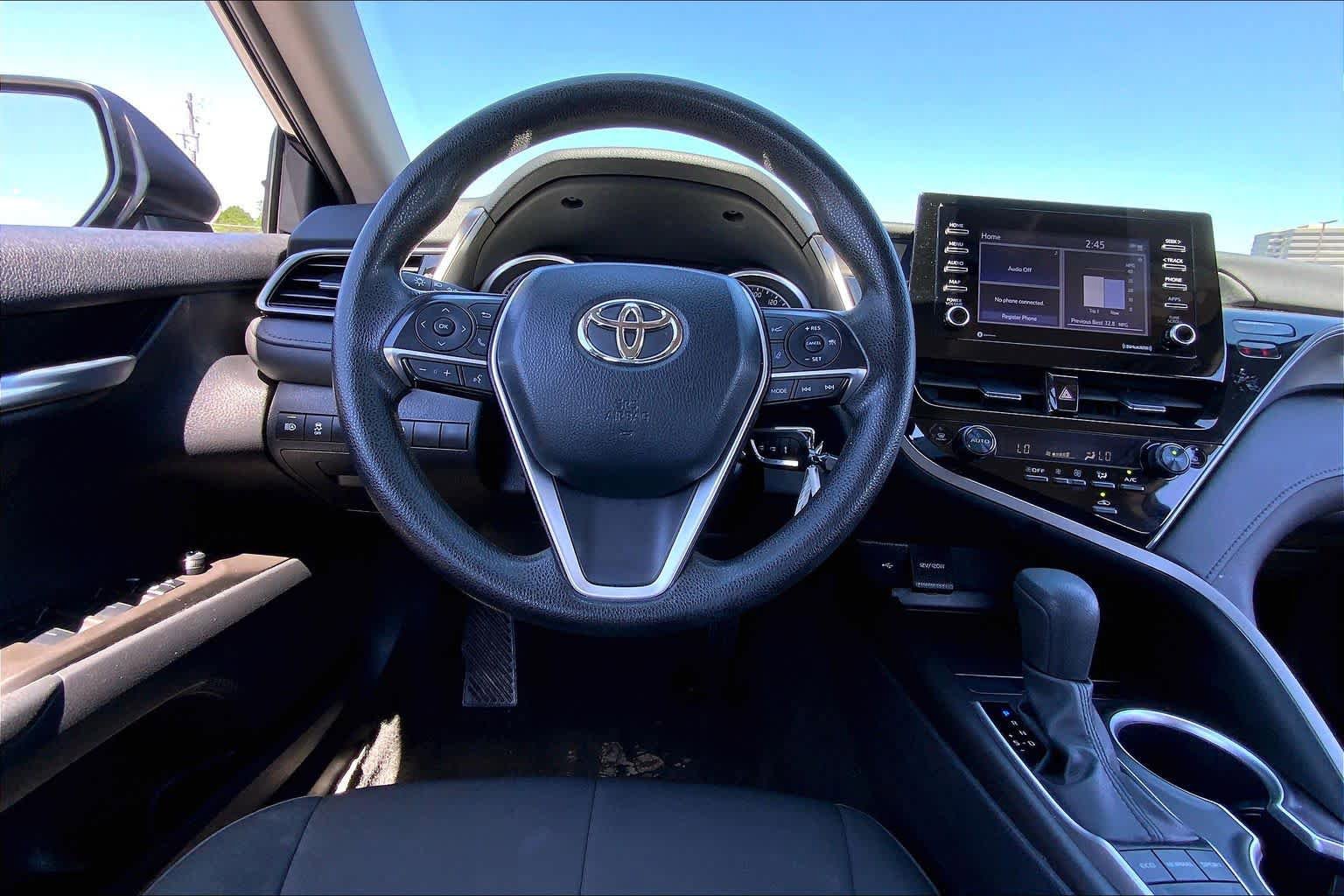 Used 2024 Toyota Camry LE FWD image 6