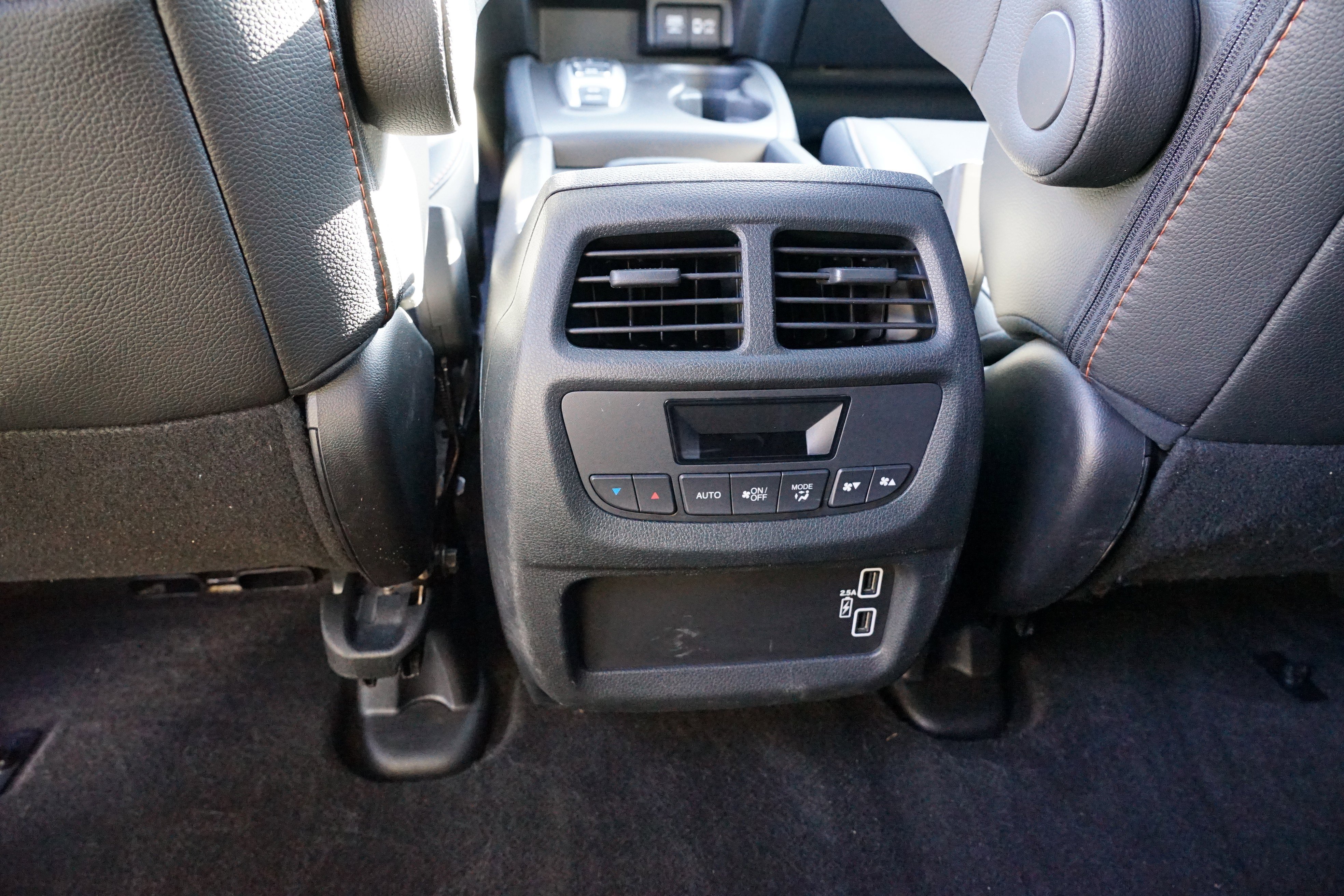 Used 2022 Honda Pilot TrailSport image 28