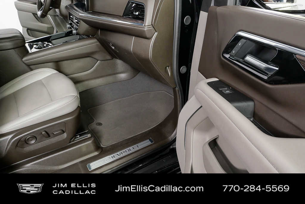 Used 2025 Chevrolet Tahoe LT RWD image 24