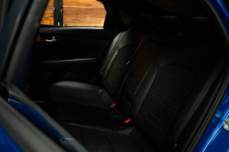 Used 2022 Kia Forte GT w/ GT Technology Package FWD image 10