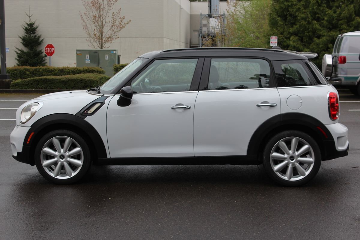 Used 2014 MINI Cooper Countryman S FWD image 8