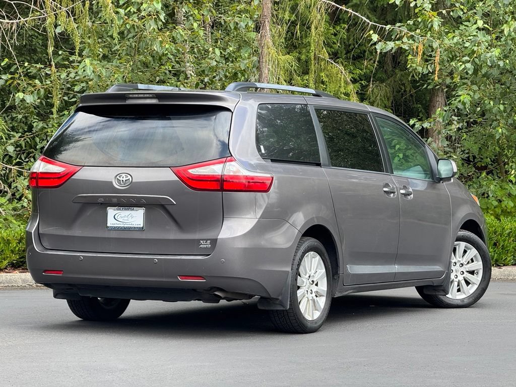 Used 2015 Toyota Sienna XLE w/ XLE Navigation Package AWD/4WD image 40