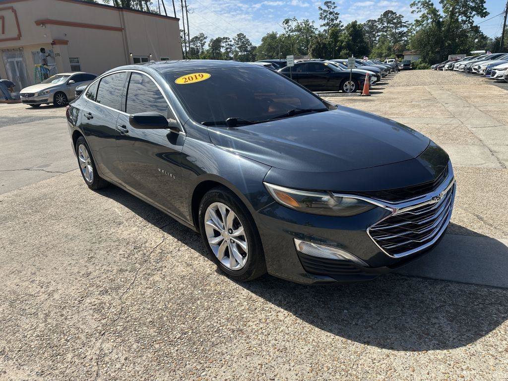 Used 2019 Chevrolet Malibu LT FWD image 3