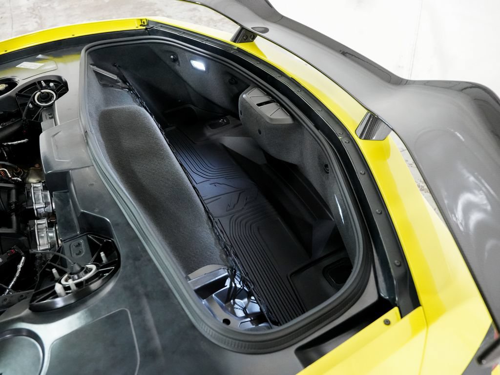Used 2023 Chevrolet Corvette Z06 RWD image 37