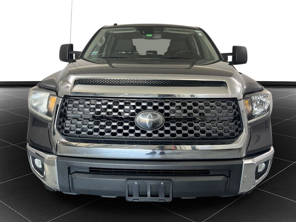 Used 2018 Toyota Tundra SR5 w/ SR5 Upgrade Package AWD/4WD image 8