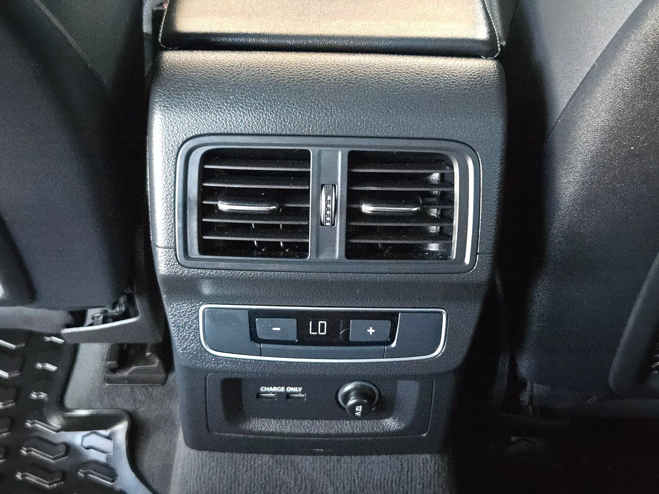 Used 2022 Audi SQ5 Premium Plus w/ Premium Plus Package image 24