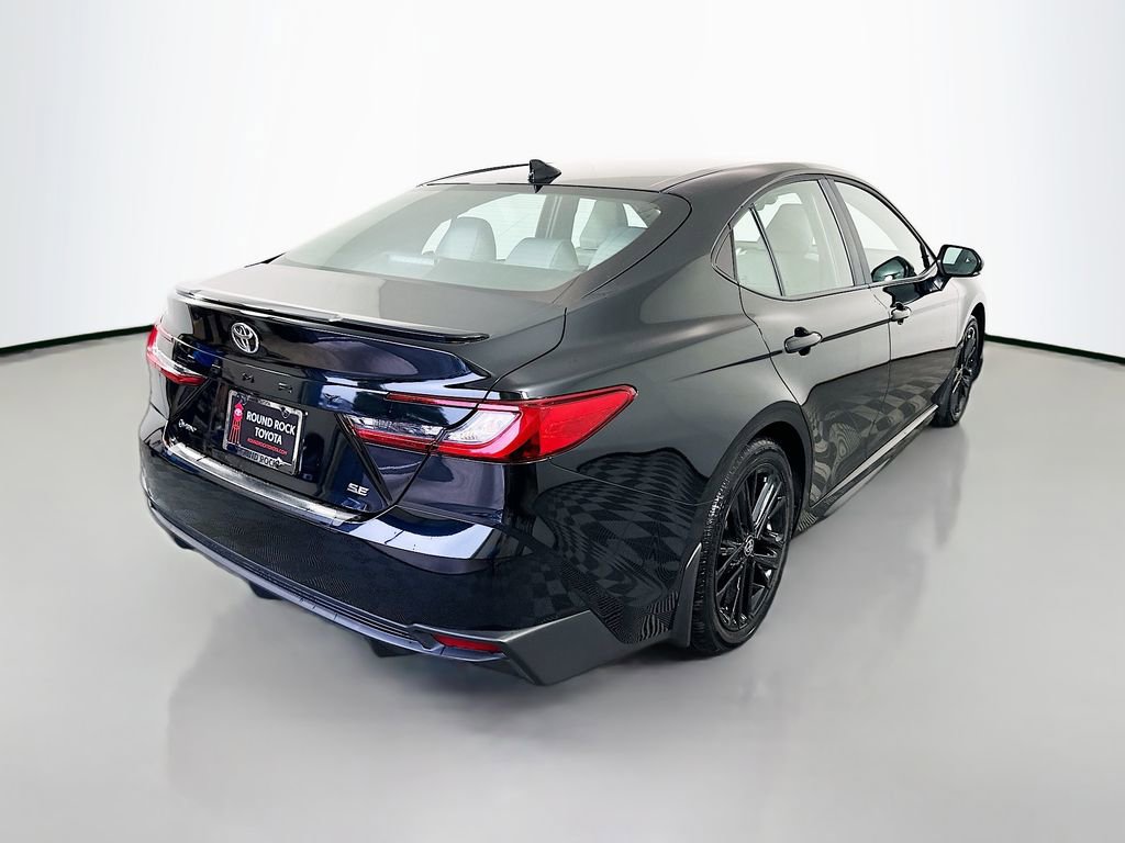 Certified 2025 Toyota Camry SE image 5