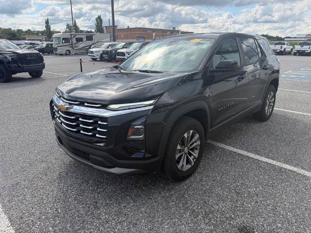 Used 2026 Chevrolet Equinox LT FWD image 4