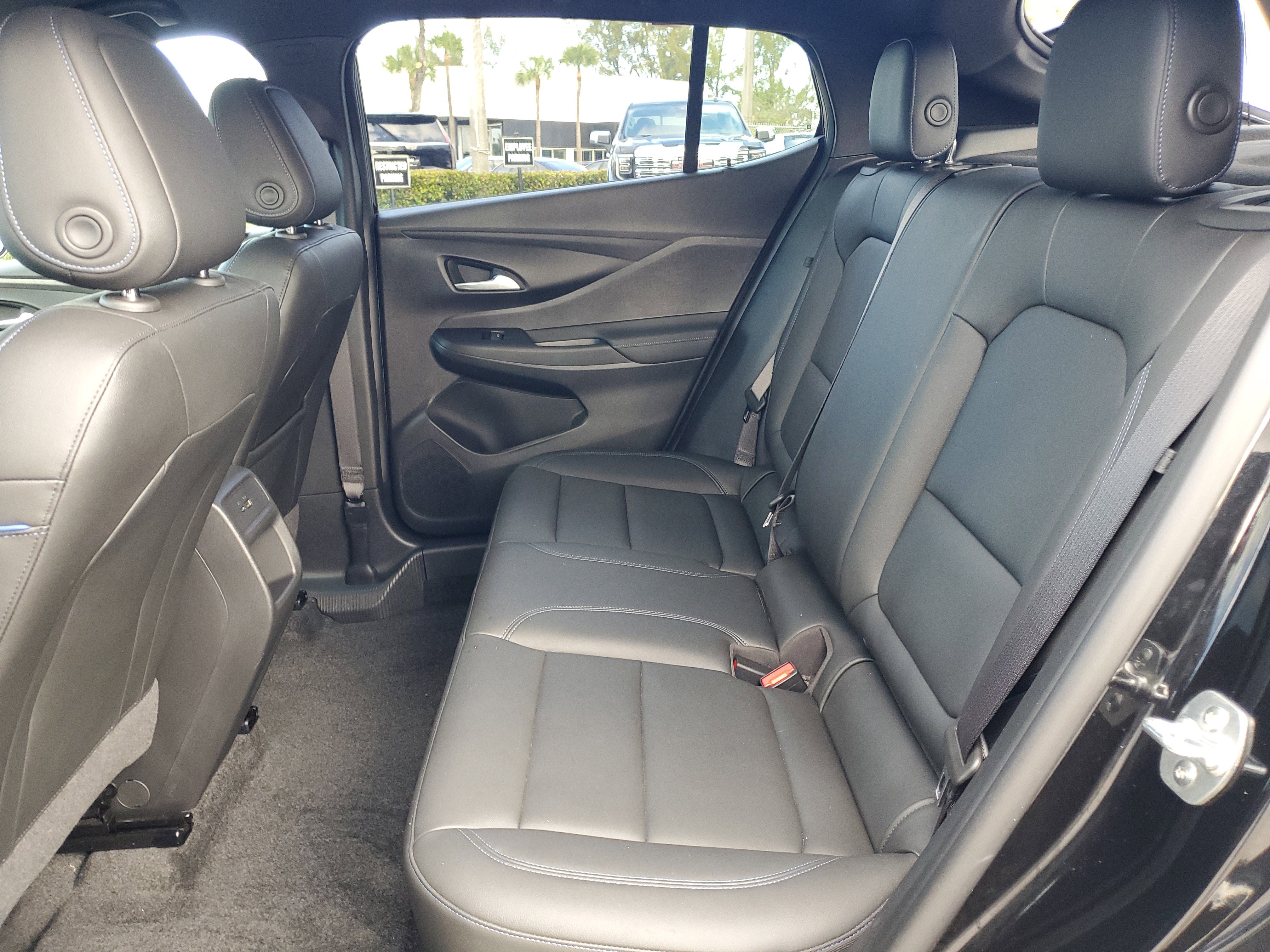 Used 2024 Buick Envista Sport Touring w/ Convenience I Package image 12