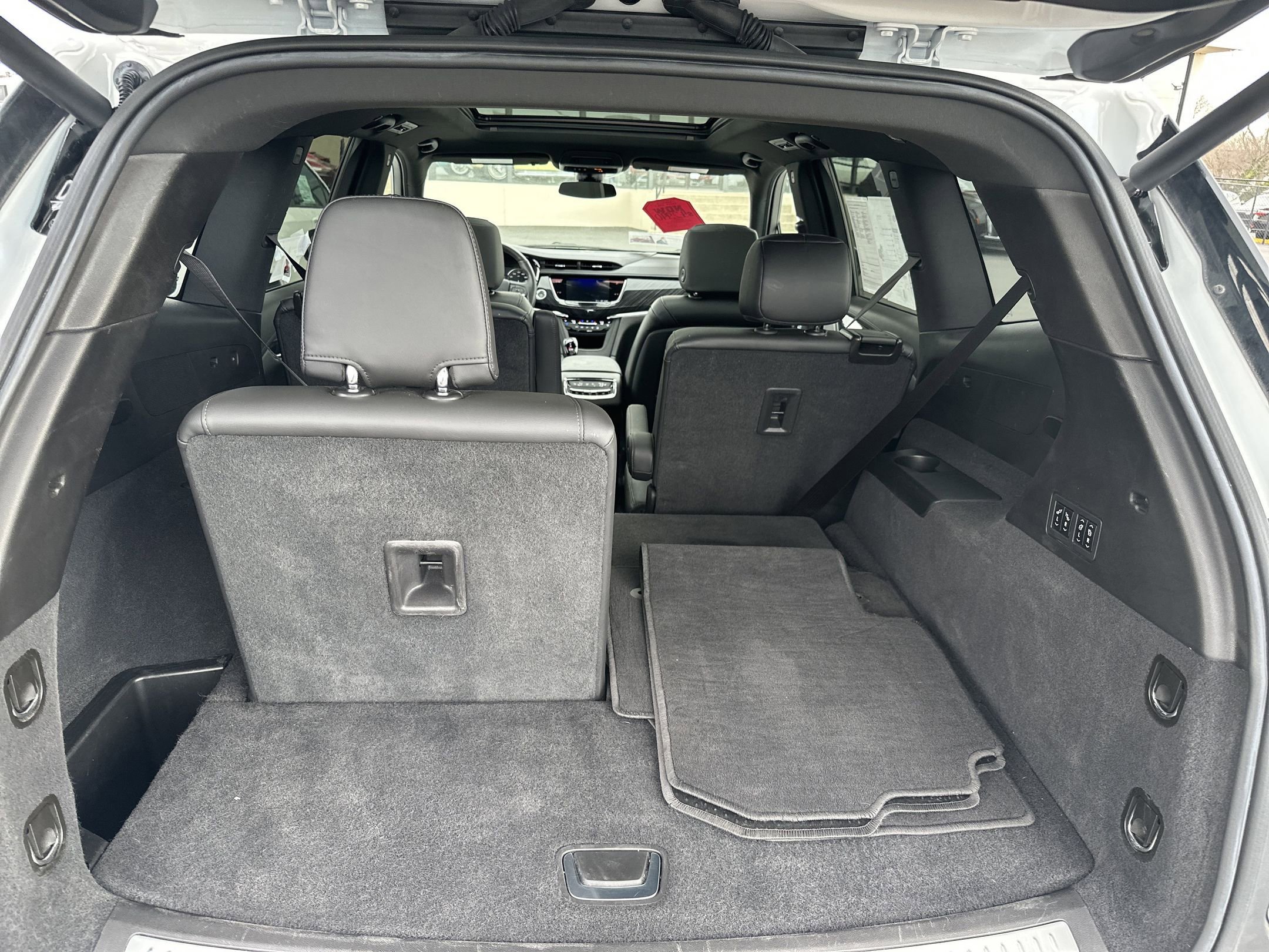 Certified 2023 Cadillac XT6 Premium Luxury AWD/4WD image 24
