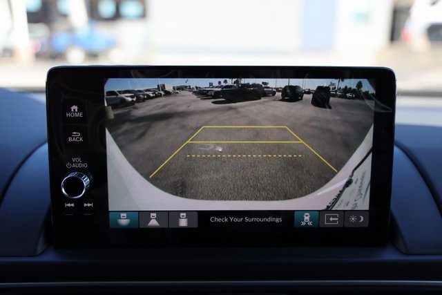 New 2025 Honda Pilot Touring image 21