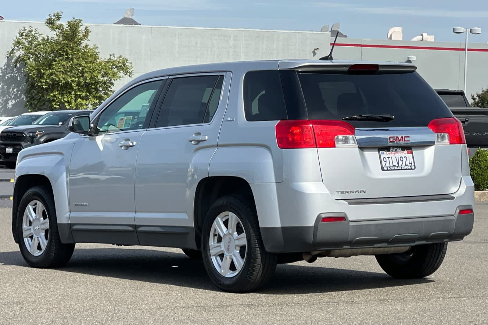 Used 2014 GMC Terrain SLE FWD image 7