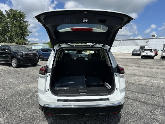 New 2026 Nissan Rogue Platinum AWD/4WD image 30