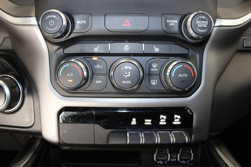 Used 2022 RAM 1500 Big Horn AWD/4WD image 5