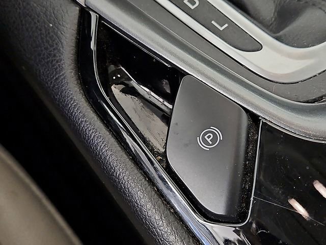 Used 2014 Ford Fusion Energi Titanium w/ Driver Assist Package image 25