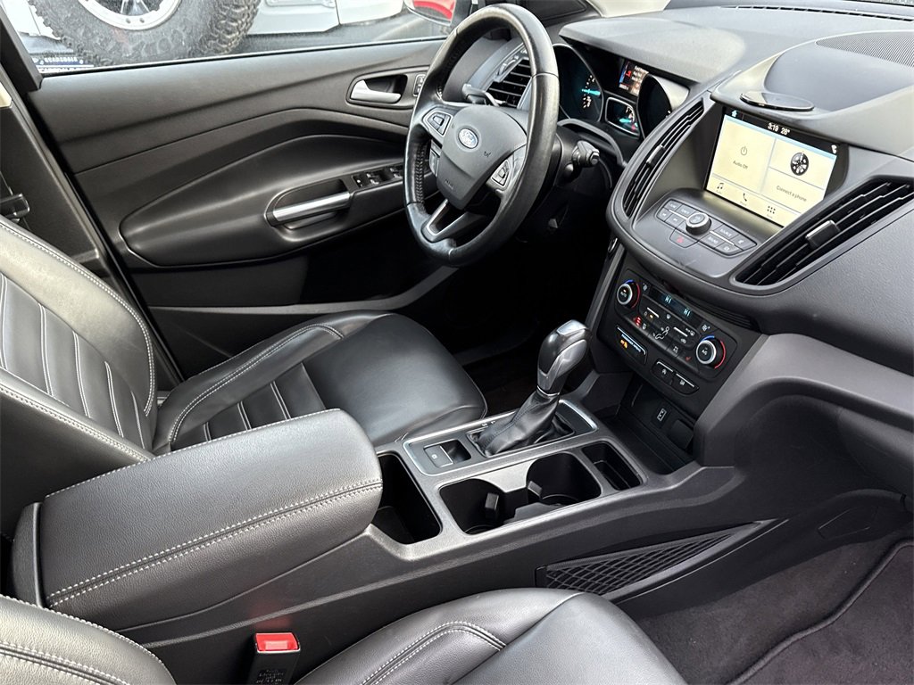 Used 2019 Ford Escape SEL image 26