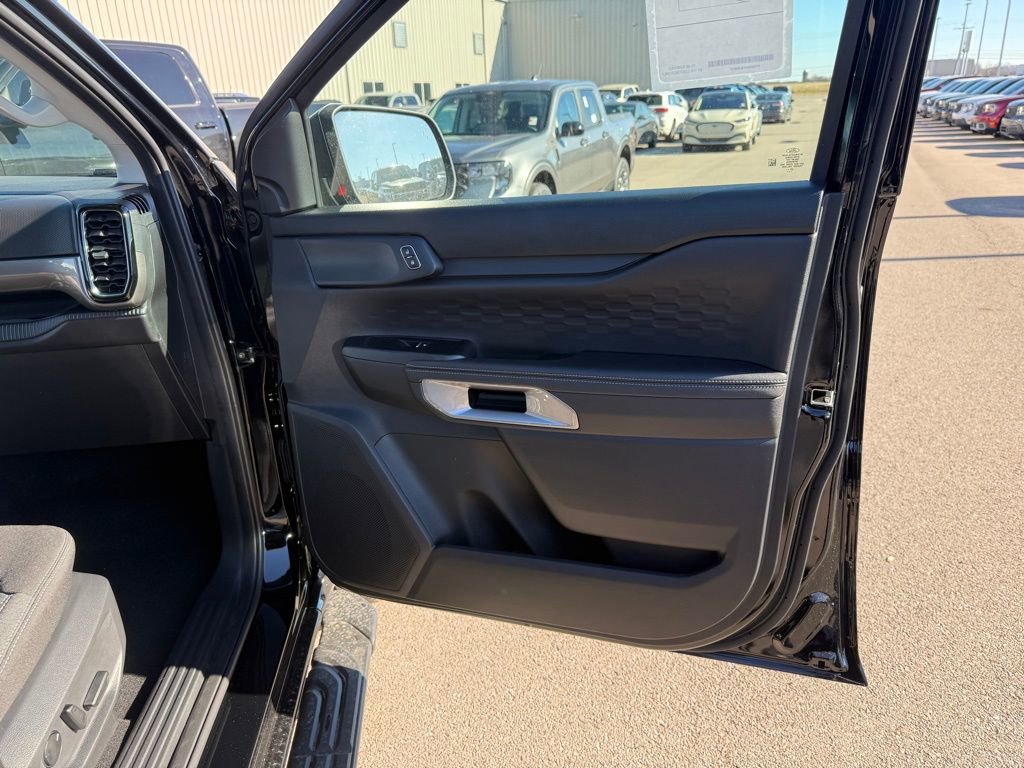 New 2025 Ford Ranger XLT w/ Equipment Group 301A High image 17